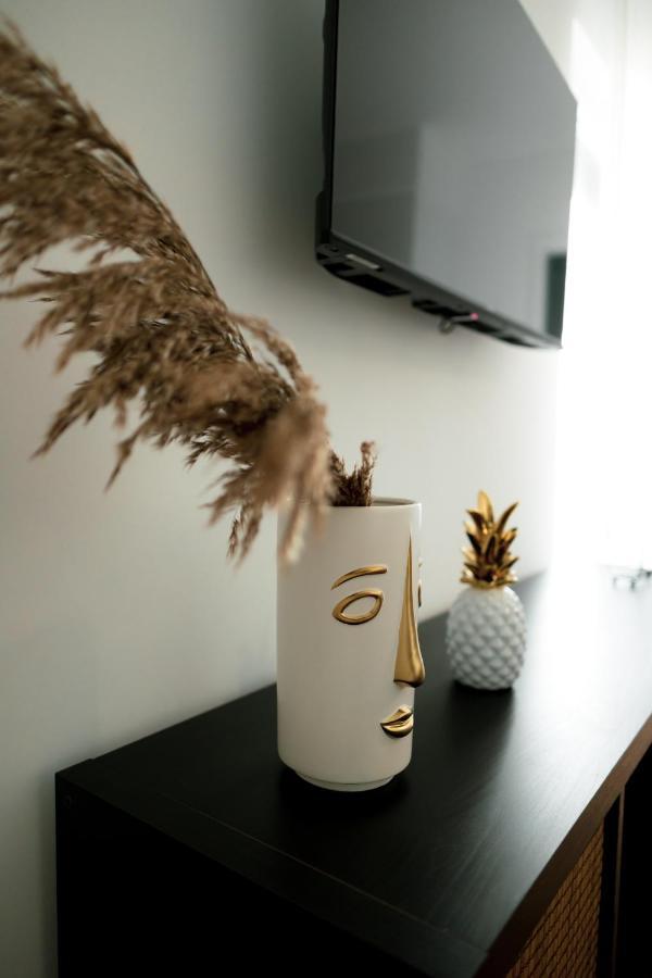 Gold Apartment Ferrel I Exterior foto